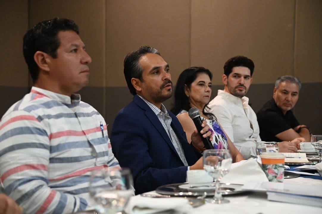 Encabeza la UAS encuentro con Profesionistas de Sinaloa para fortalecer el Plan