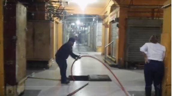 *JUMAPAM apoya al Mercado “Pino Suárez” con desazolve del alcantarillado* _-