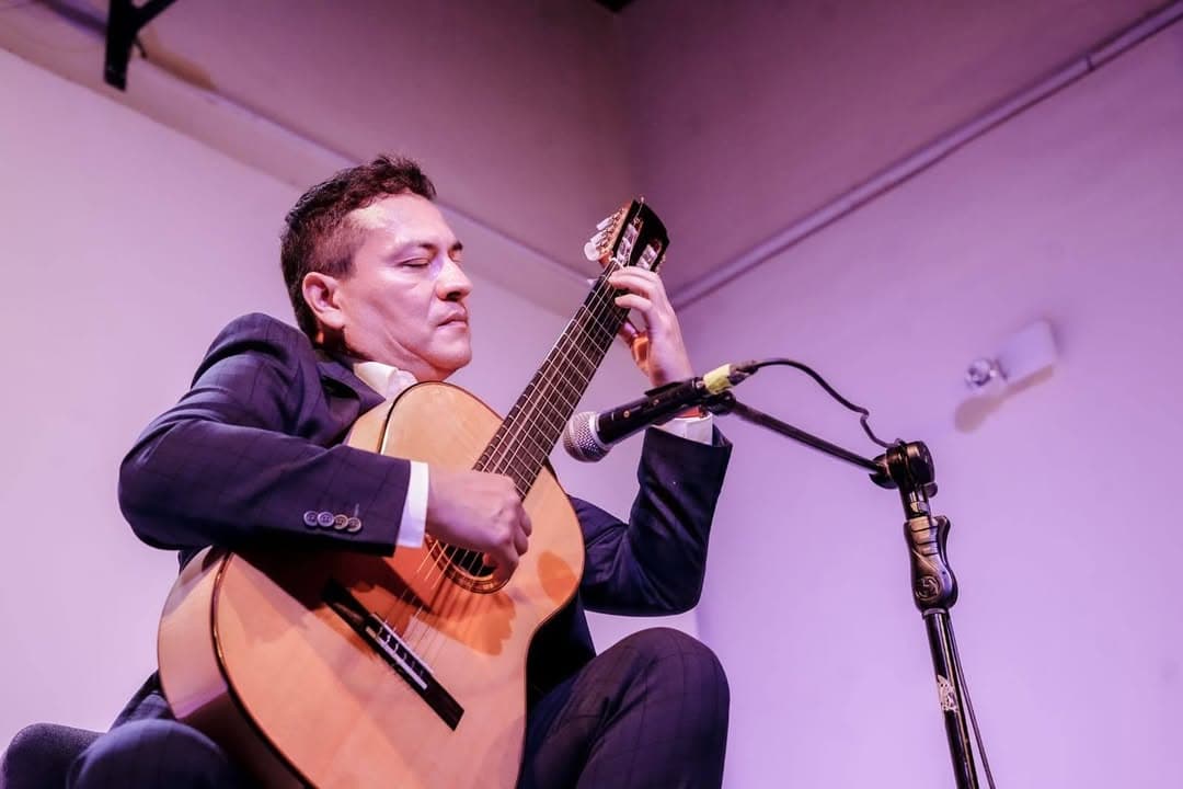 *Con 25 años de trayectoria, Francisco Bibriesca hace vibrar Casa Haas