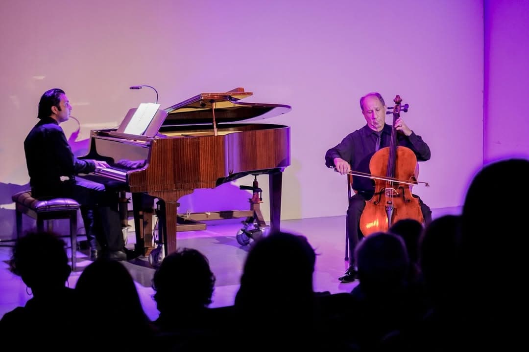 *Lleno total en Casa Haas durante el Concierto de Cello y